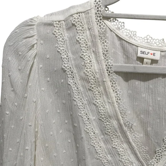 SELF E White Lace Trim Smocked Waist Blouse Size Large - Picture 4 of 9